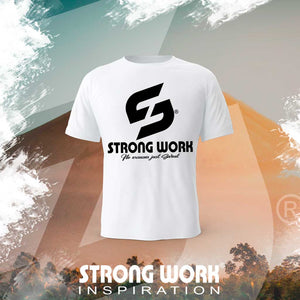 T-SHIRT EN COTON BIO STRONG WORK ME DEMANDE PAS SI JE SUIS FATIGUE MAIS SI J'AI TERMINE POUR HOMME - SPORTSWEAR ECO-RESPONSABLE